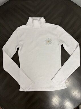 Perfectly Imperfect White Turtleneck Long-Sleeve Top with Daisy Design